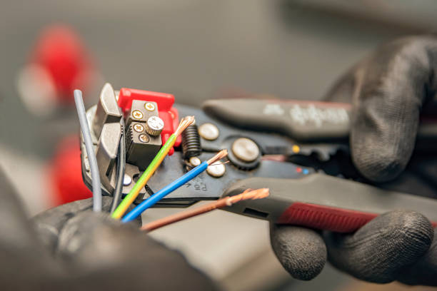 Best Electrical Installation Contractor  in Harvey, ND